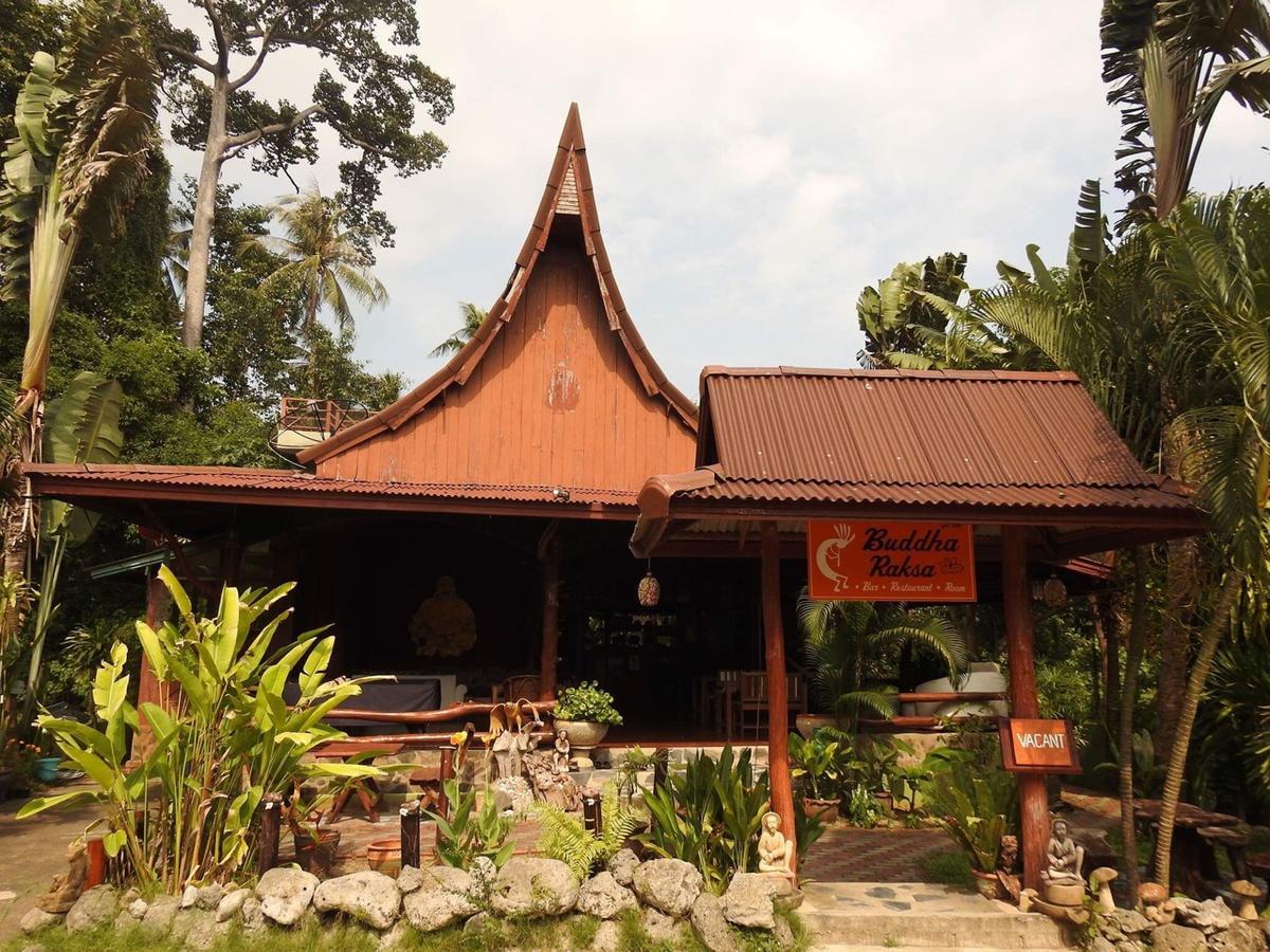 Buddha Raksa Thong Nai Pan Yai Esterno foto